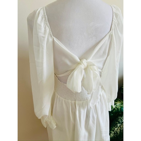 Exlura White Long Sleeve Tie Back Dress - Picture 2 of 5